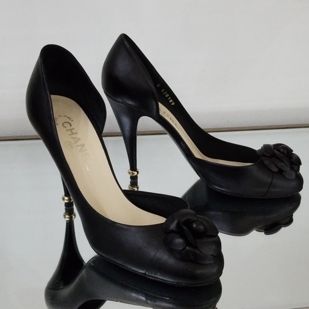 CHANEL Black Leather Camellia Peep-Toe Pumps